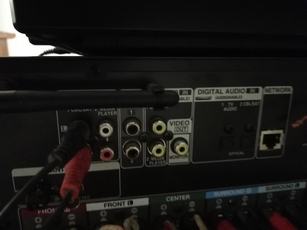 Ncz dbyljec 10. Как вывести звук на проектор. Как настроить звук на ноутбуке. Как вывести звук на проектор. Как подключить саундбар к av-ресиверу?.