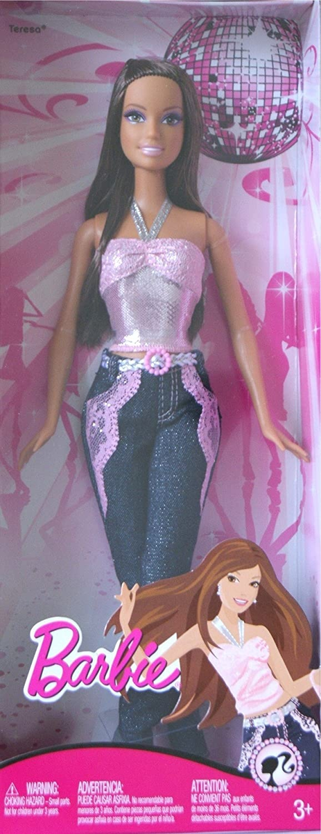 Jewel Girl Barbie - тоже похоже, но... не то. Во-первых рюши, во-вторых волосы... слишком короткие.