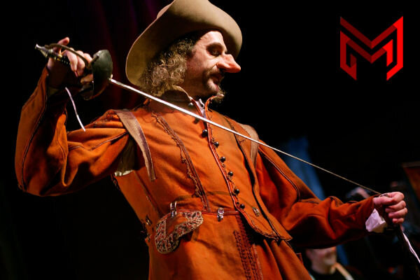 «Я не хочу любви! Да, это мой порок»: большой нос и психологический ...