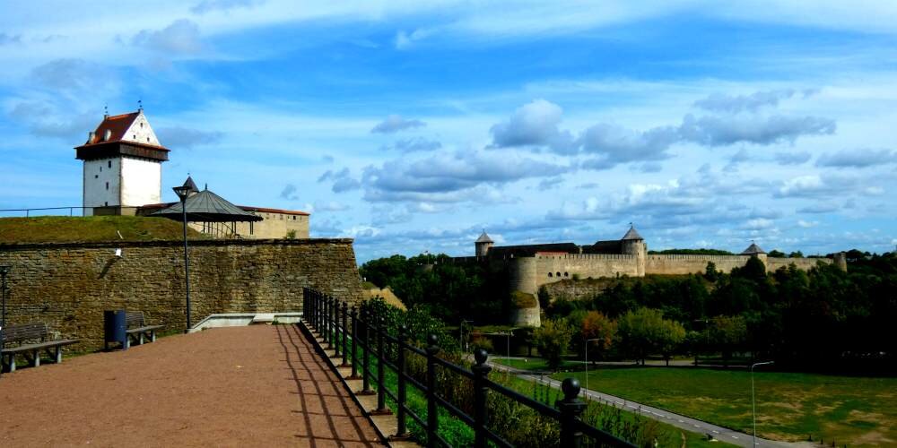 Нарва, замок Германа