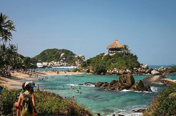 Колумбия - одно из самых популярных направлений для путешествий в Южной Америке (Яндекс картинки)