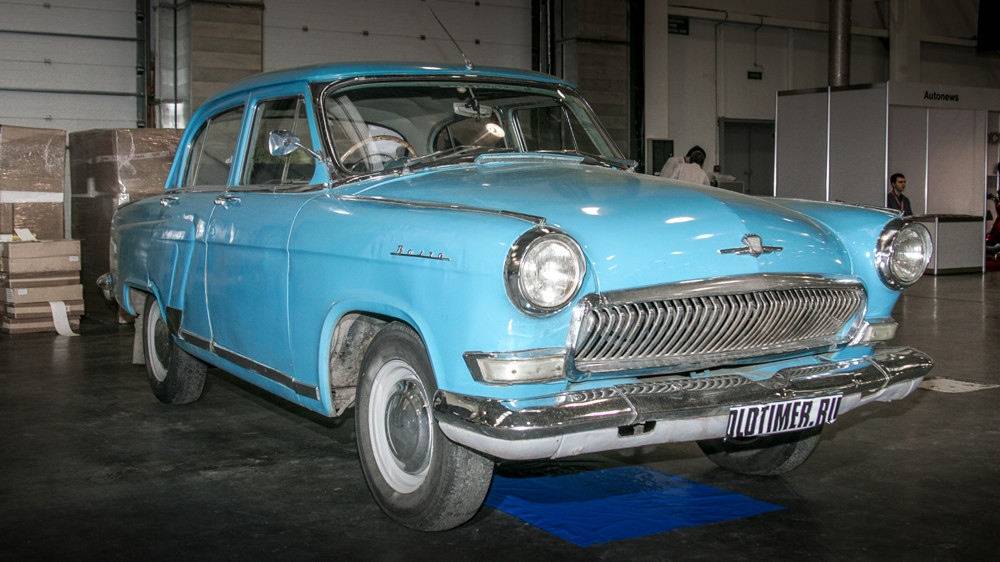 Экспортный вариант ГАЗ-21 с правым рулем