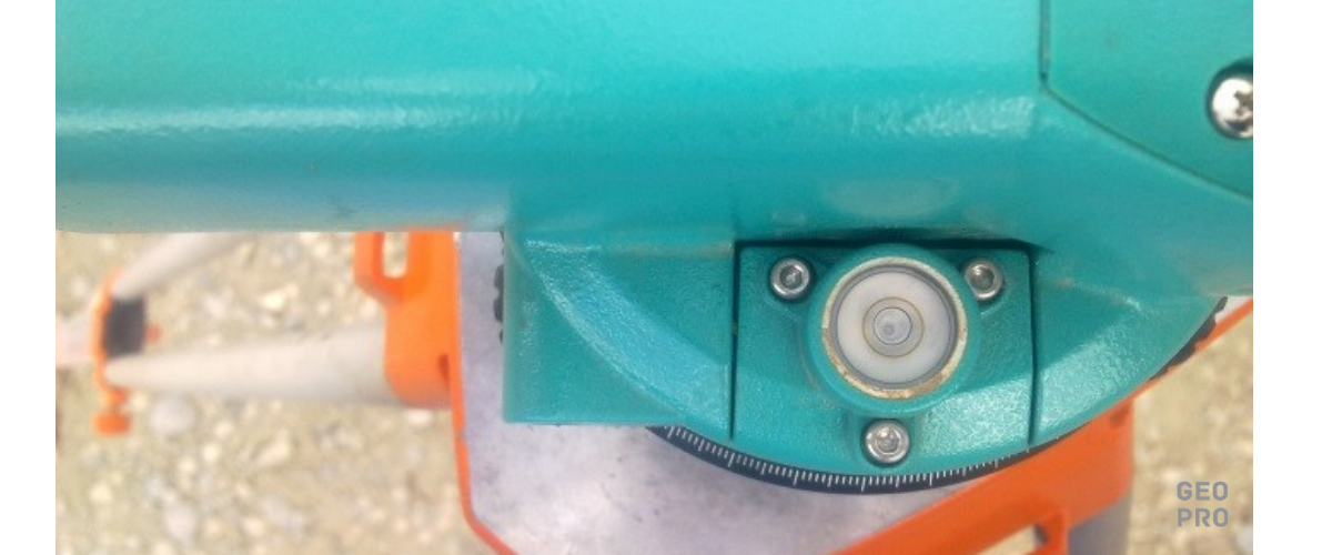 Уровень нивелира