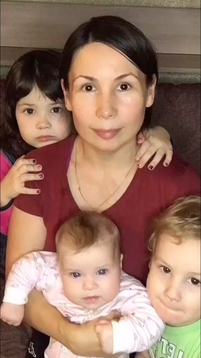 На обложку- самое приличное фото. На самом деле после выходных я выгляжу, как на фото ниже: