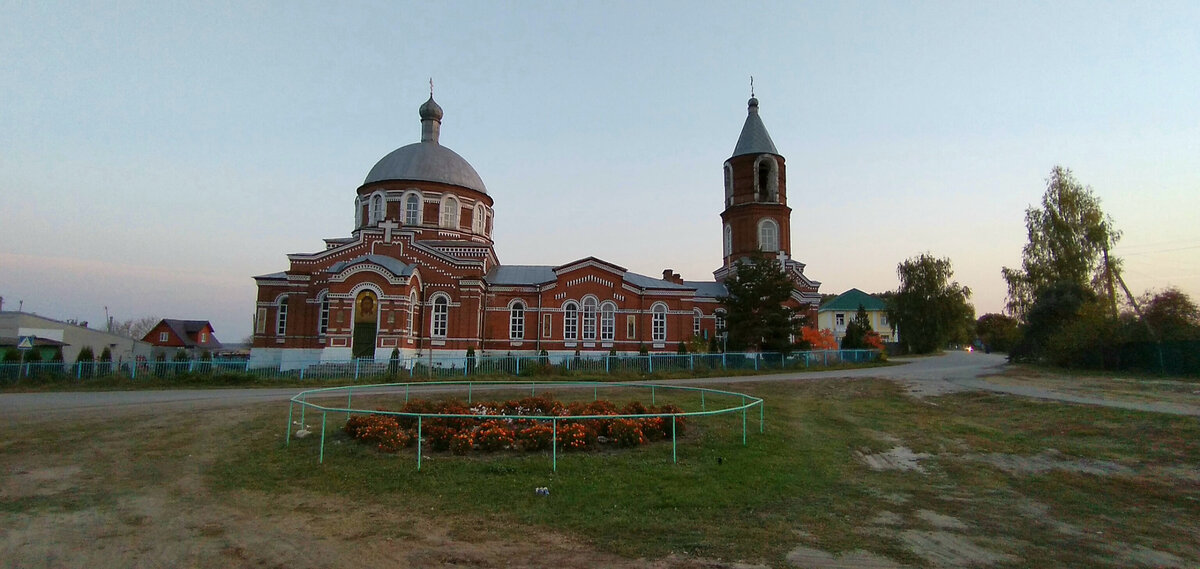 Церковь во имя Живоначальной Троицы