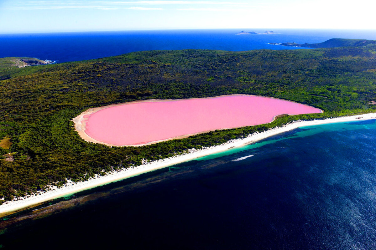 Lake Hillier