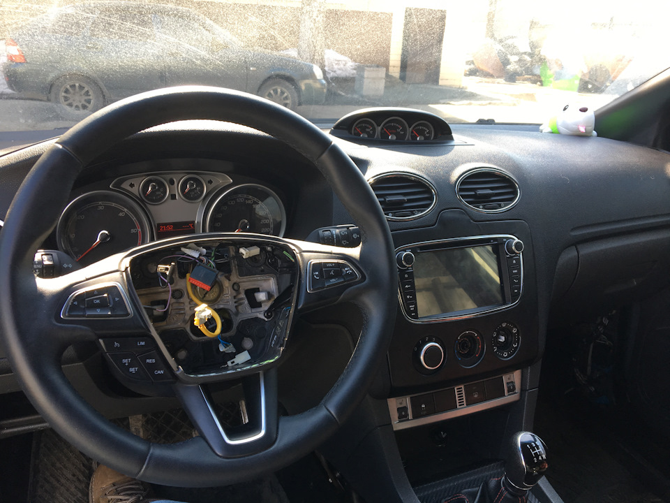 А я пошел встречать завтрашнее утро в нем, теплом и уютном для меня месте, чтобы опять что нибудь подербанить до работы…