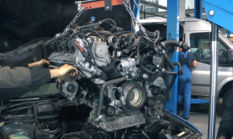 Peugeot: история и мощность моторов в автомобилях городского класса