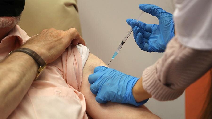 В Минздраве прокомментировали создание условий хранения вакцины.