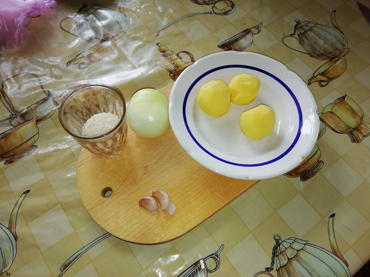 Набор ингредиентов для супа