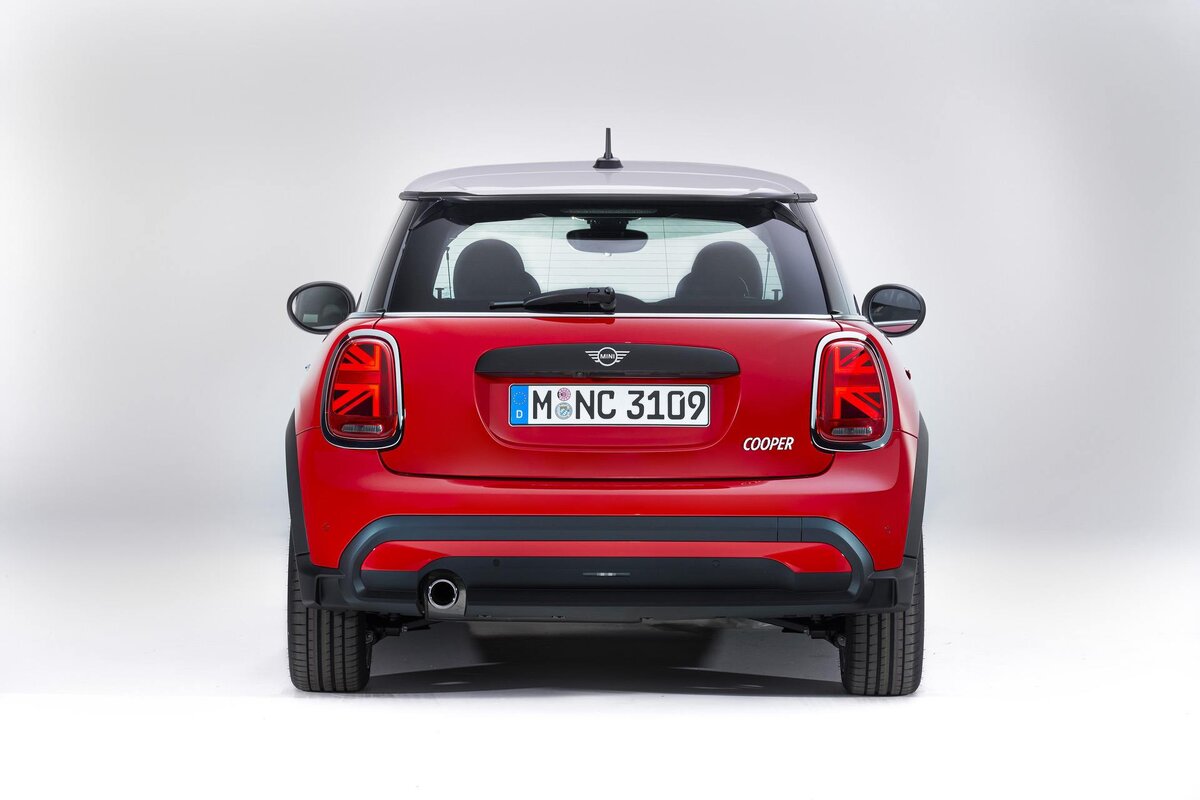 2021 MINI Cooper 3-х дверный хэтчбек