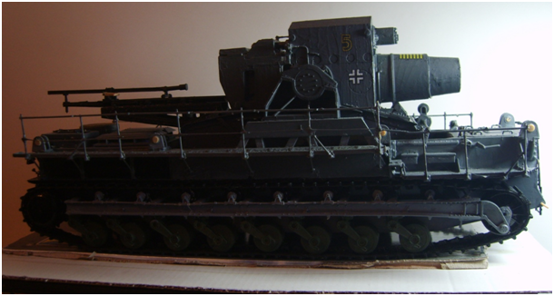 Та же мортира в 35 масштабе из моих моделей.