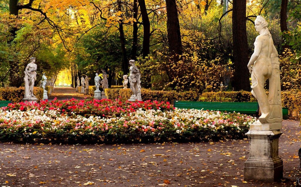 Летний Сад в Санкт Петербурге