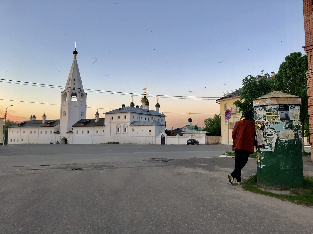 Я очень люблю на выходные отправиться в небольшое путешествие, и чем дальше от Москвы, тем лучше.-2-3