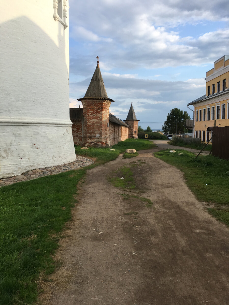 Немного Ростовского Кремля с необычного ракурса
