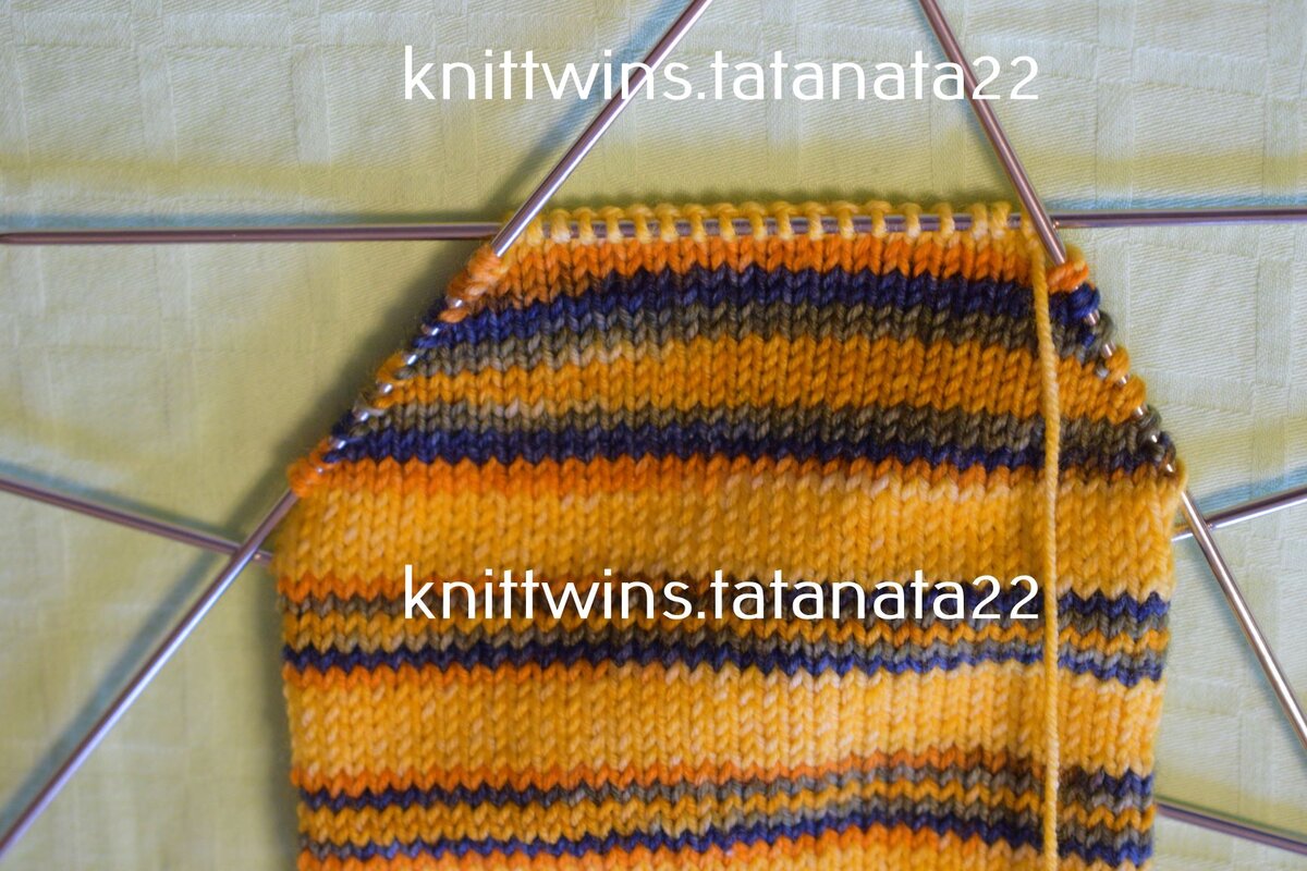 пяточка в процессе работы, лицевая сторона, фото авторов