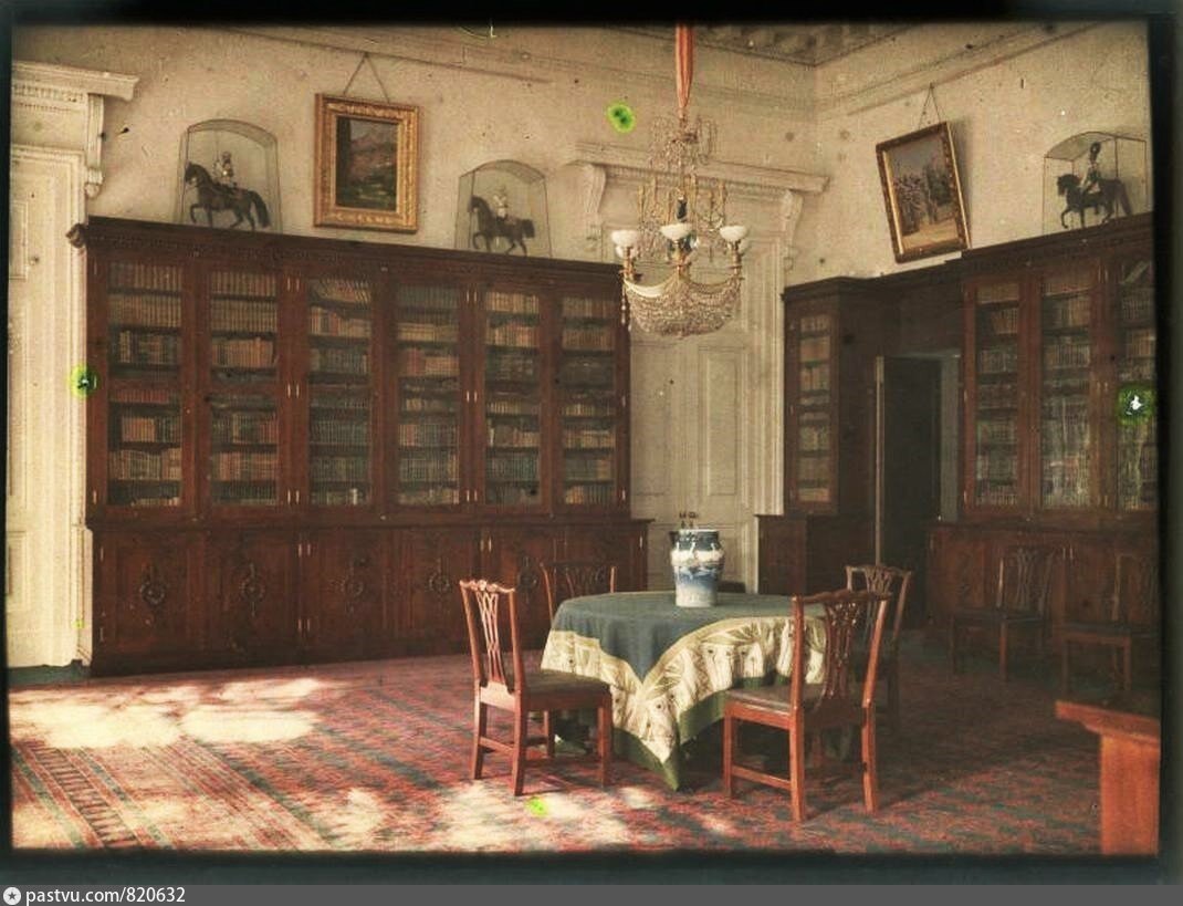 отсюда: https://pastvu.com/p/820632