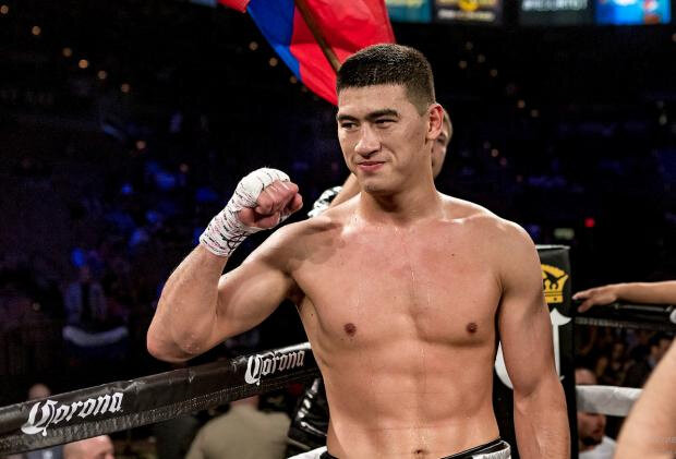 Дмитрий Бивол 