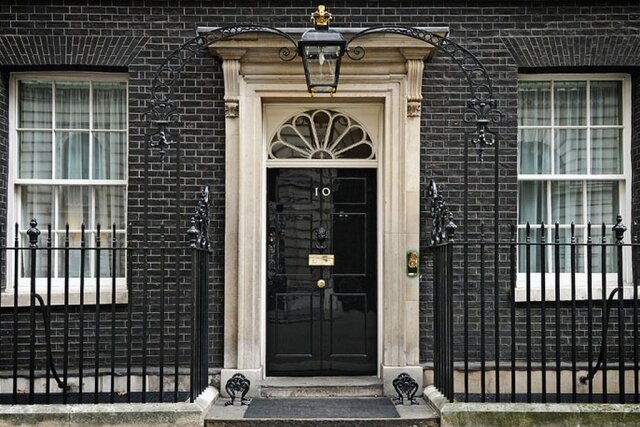    Резиденция премьер-министра Великобритании Number10.gov.uk