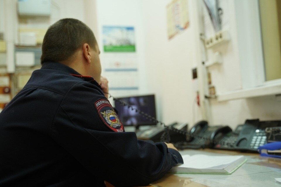     Несколько дней женщина думала, что стала богаче, а, узнав правду, пошла в полицию писать заявление. Светлана МАКОВЕЕВА