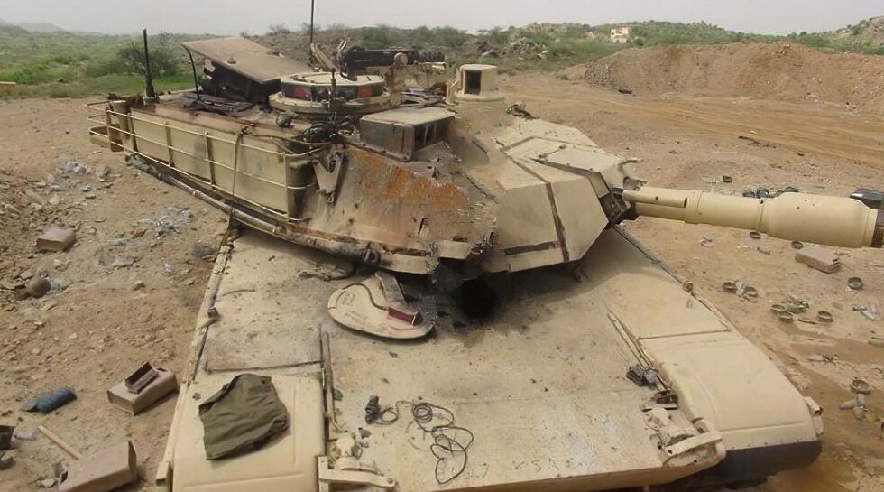 Подбитый саудовский Abrams M1A2S в Йемене