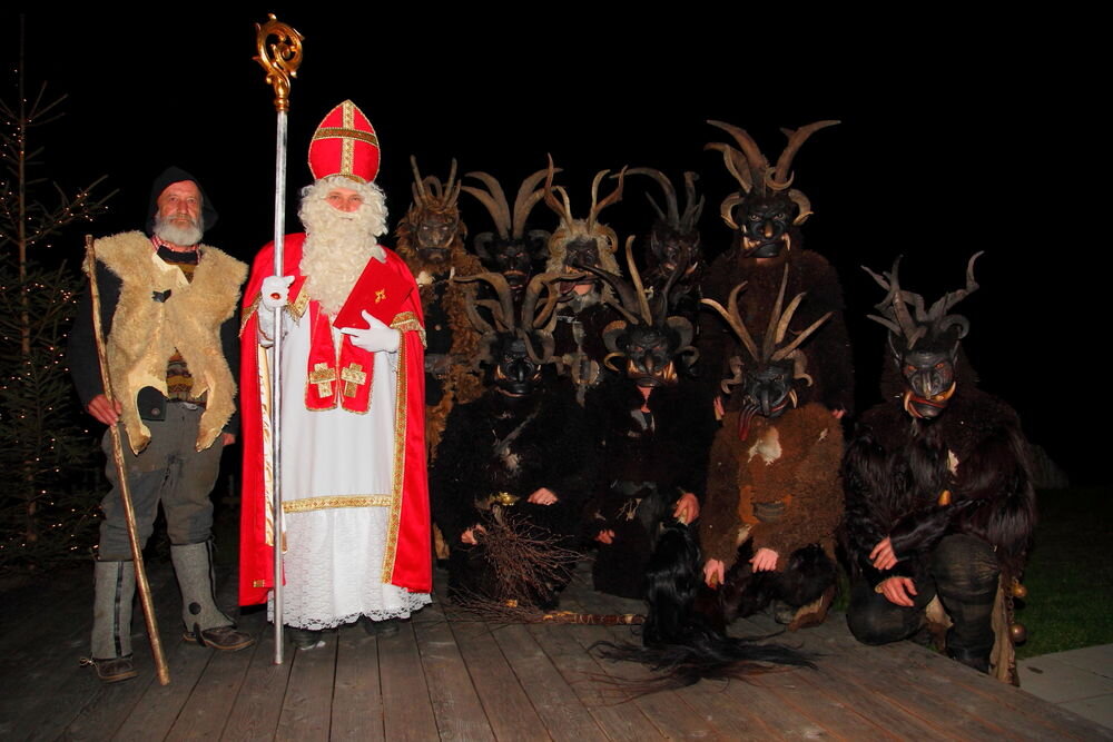 Николаус. Святой Николаус (Nikolaus). Праздник Святого Николауса в Германии. Святой Николаус и Крампус.