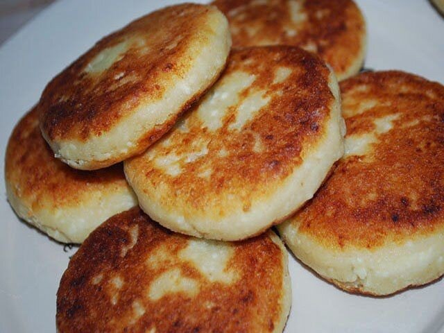 сырники с изюмом