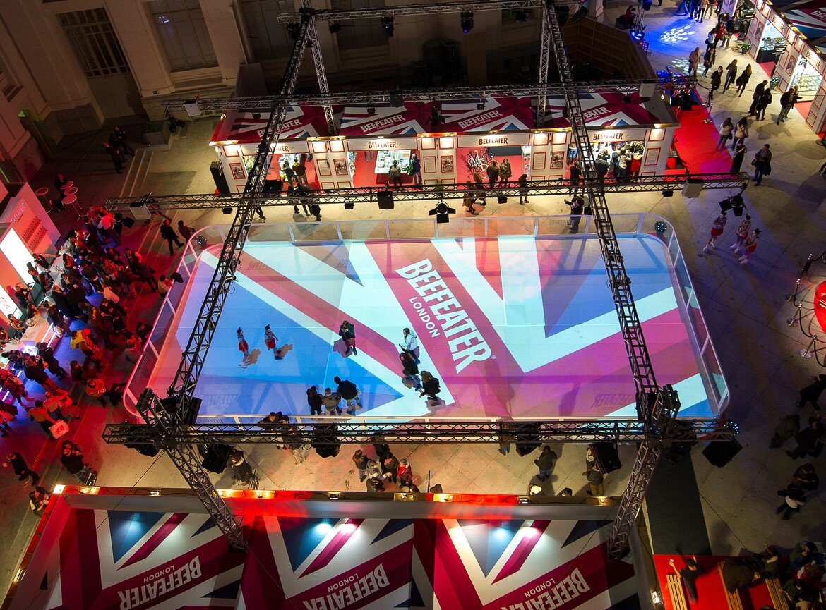 Каток из синтетического льда