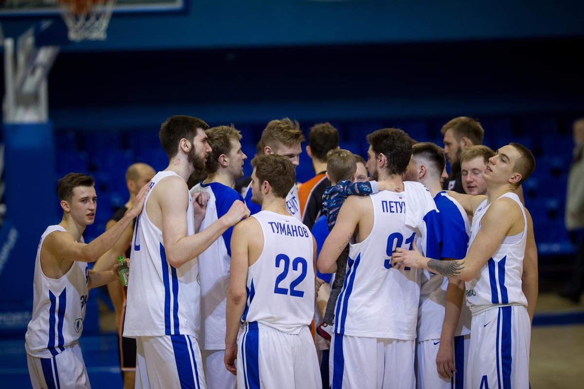 БК "Зенит-Фарм"