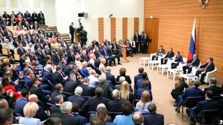 Предложение кандидатур в Госдуме. Фото: http://www.duma.gov.ru