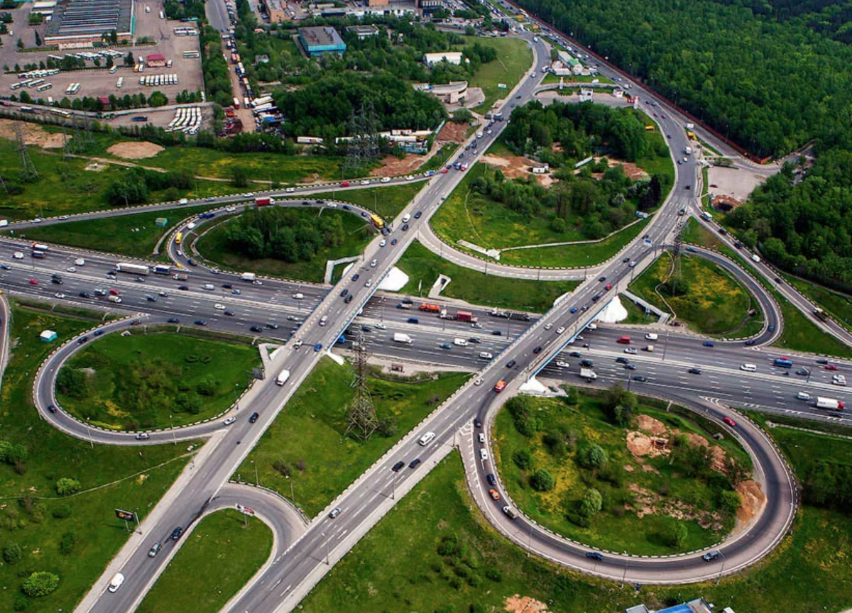 Автомобильные дороги москва. Развилка МКАД Каширское шоссе. ЦКАД Можайское шоссе развязка. Мичуринский проспект МКАД. Съезд с МКАД на Горьковское шоссе.