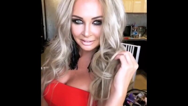 Из-за сравнения интеллекта  Дарьи Пынзарь  и голубя, девушка получила прозвище Курлык. 