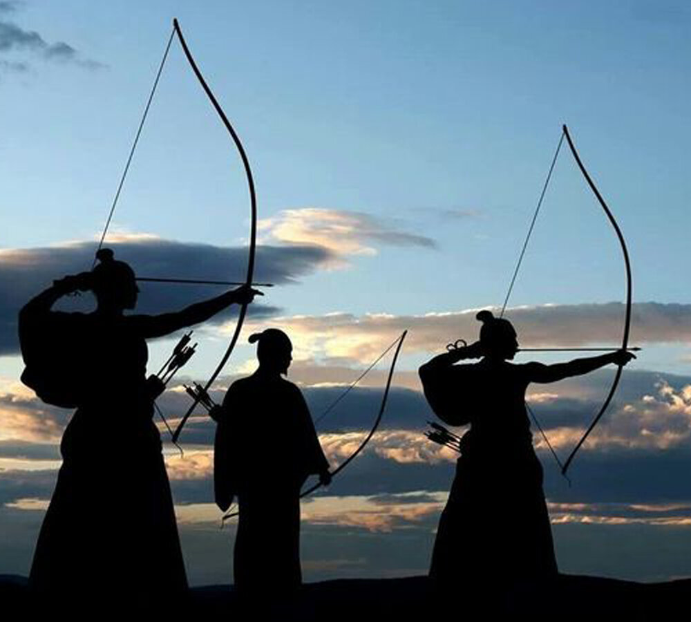                       Японские лучники. Изображение взято с сайта www.pinterest.ru