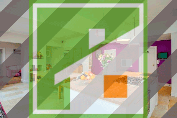 Варочная панель на кухне - почти как приборная для автомобиля - на нее не так часто смотрят, но надо чтобы она была красивой