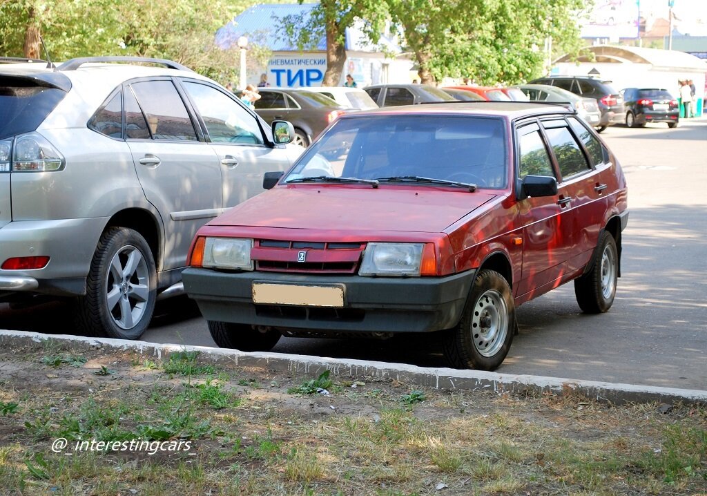 Еще одна "восьмерка"  с коротким крылом
