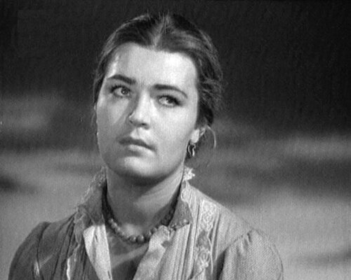 Людмила Чурсина в фильме "Донская повесть"