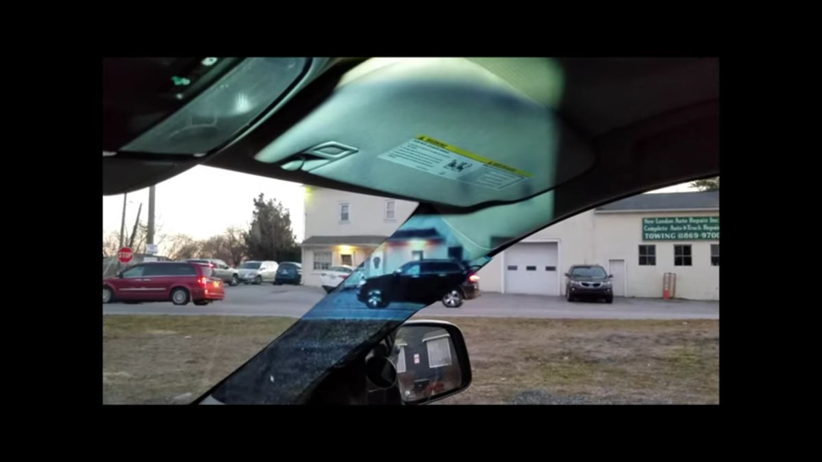 Иллюстрация принципа действия новой системы контроля "слепых зон" (https://youtu.be/HxlNkIwqGb4)