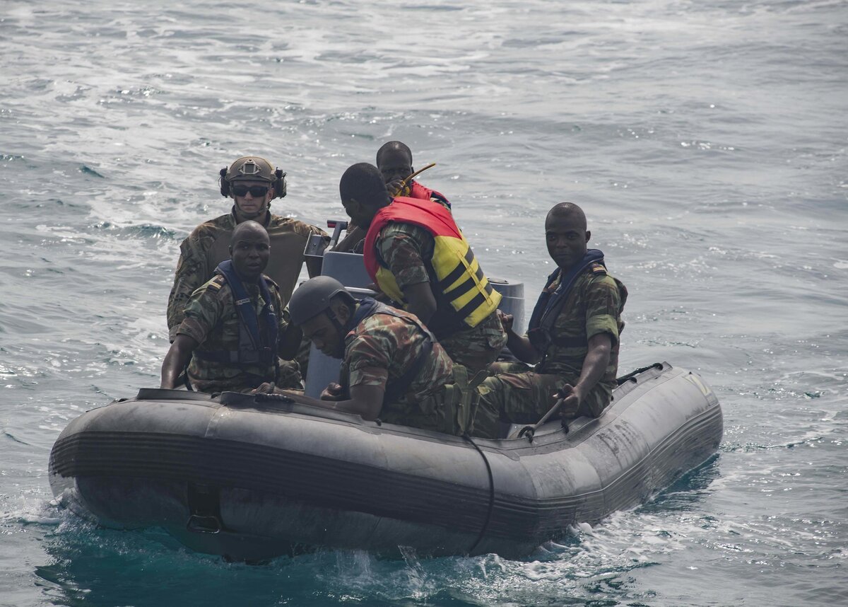 антипиратский спецназ в Африке