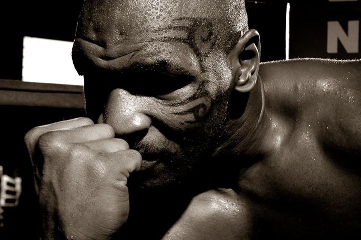 Легендарный тяжеловес в мировом боксе - Майк Тайсон по прозвищу "Железный Майк"