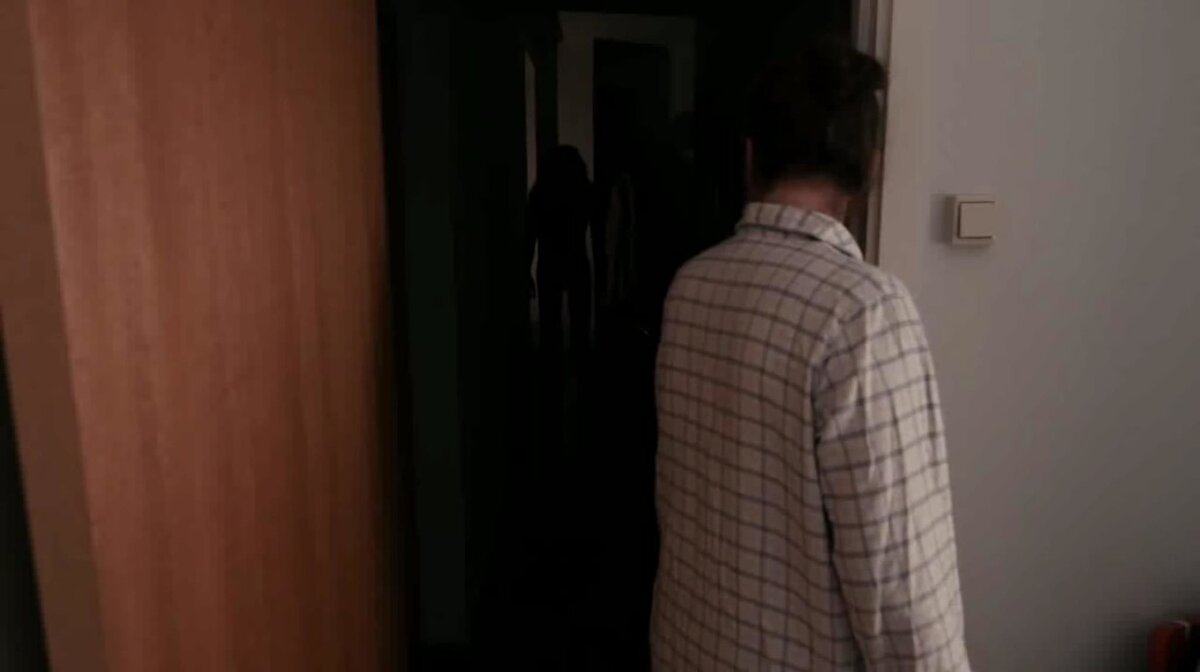 Без света (2013)