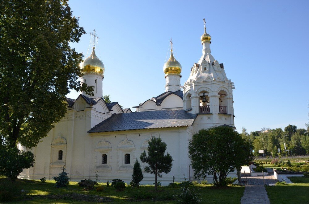 Подворье троицкой сергиевой лавры