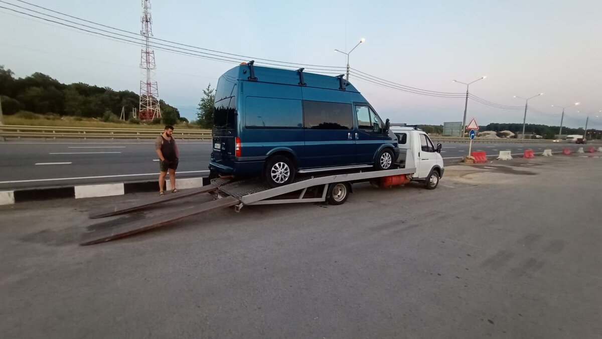 На эвакуаторе вернули авто домой