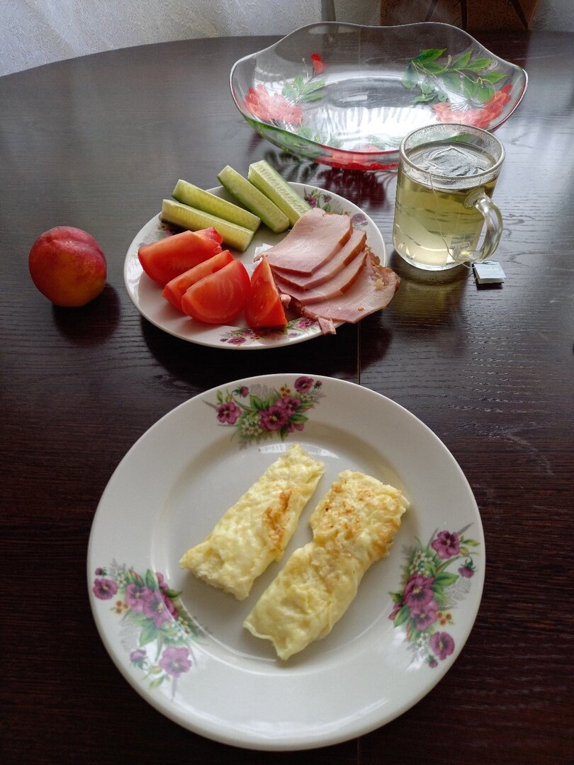 Первый рабочий завтрак 