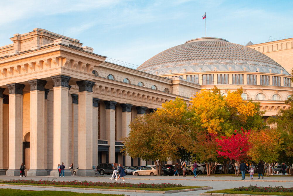 Новосибирский театр оперы и балета — архитектурный символ города и крупнейший театр России