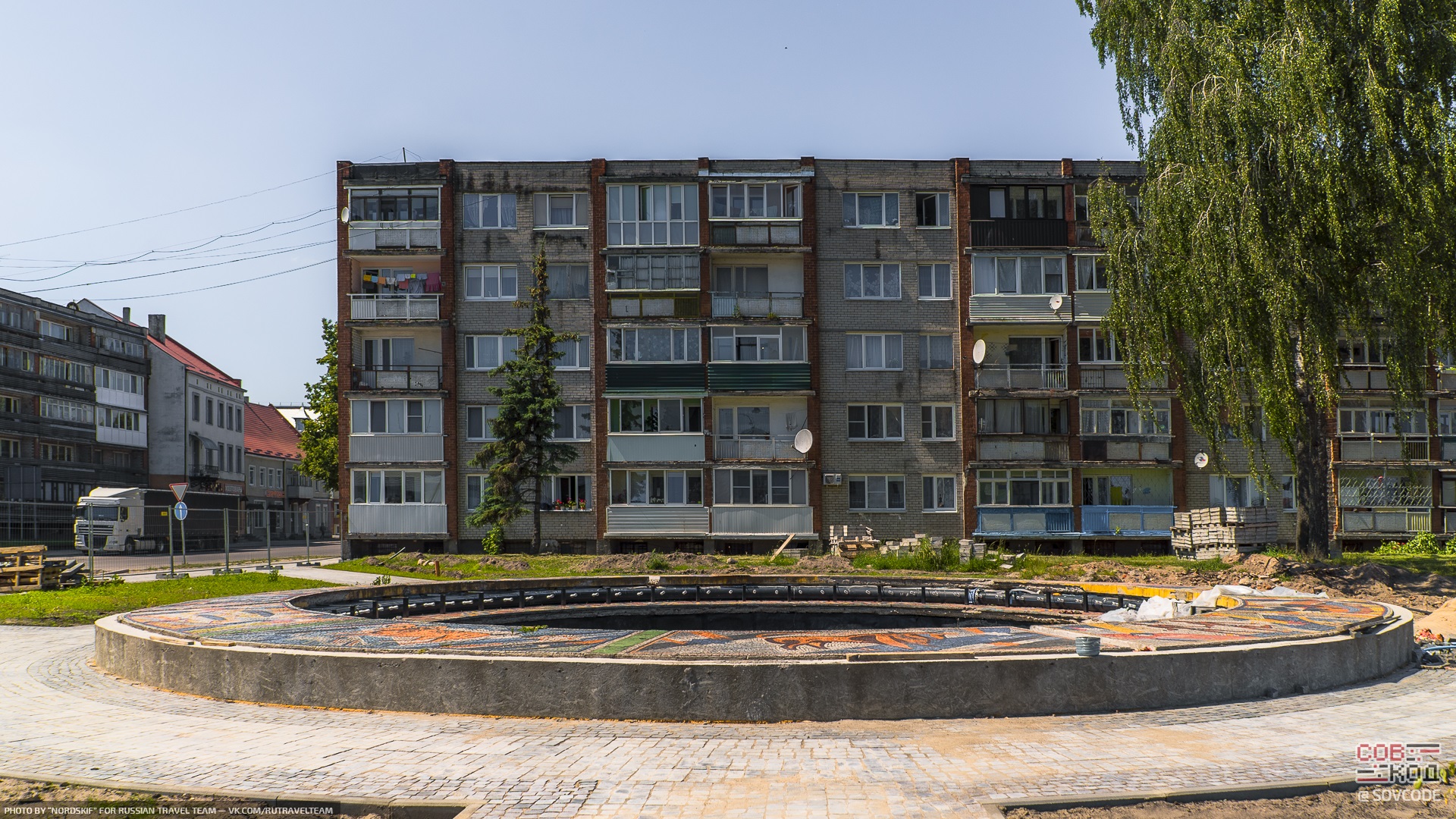 Остатки более развитой цивилизации: большой фоторепортаж про советское монументальное искусство в Калининградской Области52