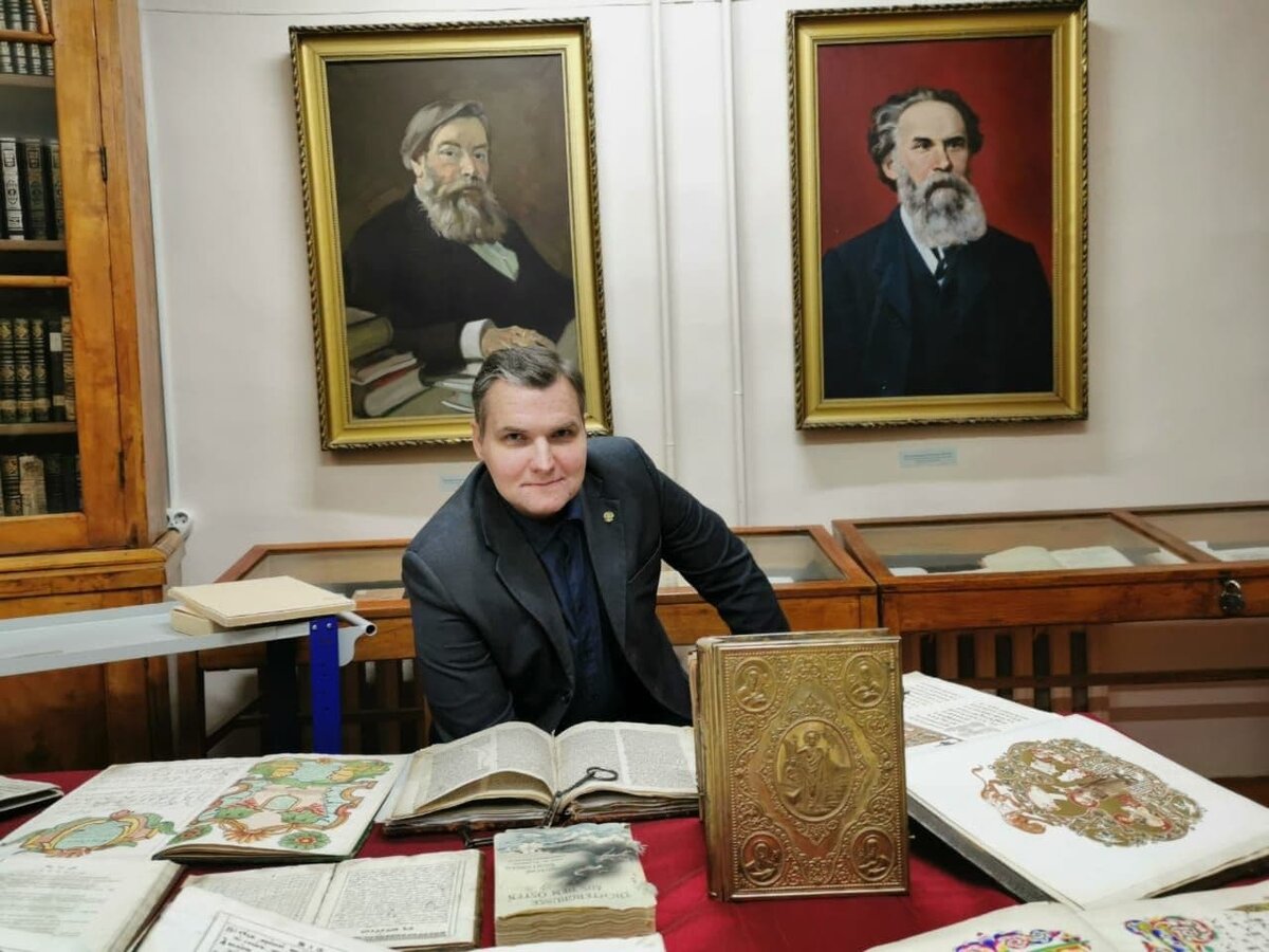 Автор статьи РАДЬКОВ Андрей Георгиевич Заместитель директора по научной работе. Сфера научных интересов: история правоохранительных органов периода Российской Империи, Советского Союза и Российской Федерации,краеведение (история правоохранительных органов Нижегородской области), Вооруженные Силы СССР и России, анализ локальных конфликтов в XX и XXI в.в.