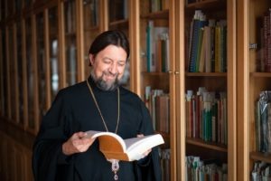 Протоиерей Максим (Козлов) (1963), профессор Московской духовной академии, богослов, педагог и религиозный публицист.