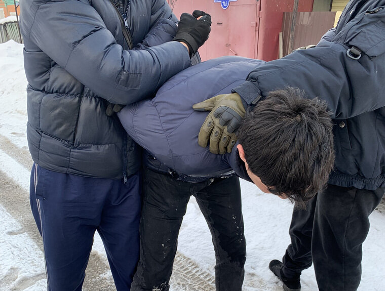    В Кургане вынесли приговор иностранцу за участие в ОПГ с наркотиками