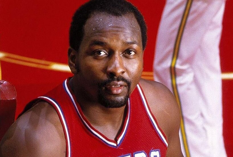 Мозес армстронг. Moses Malone. Роберто Мэлоун. Джесси Мозес. Jerry Reed Amos Moses.