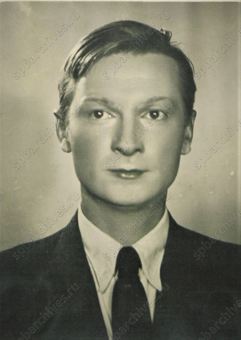 Георгий Вицин в молодости